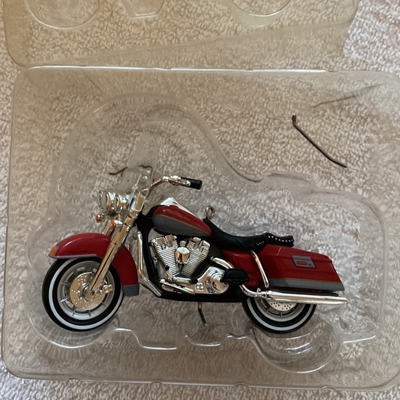 Hallmark Harley Davidson motorcycle keepsake Christmas ornaments lot of 2 - Picture 5 of 6